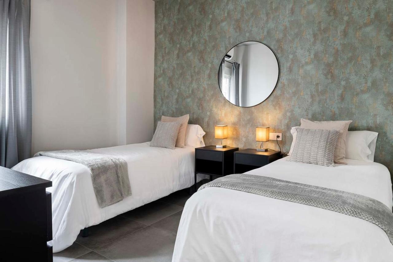 Rivero Suite Apartments Sevilla Buitenkant foto